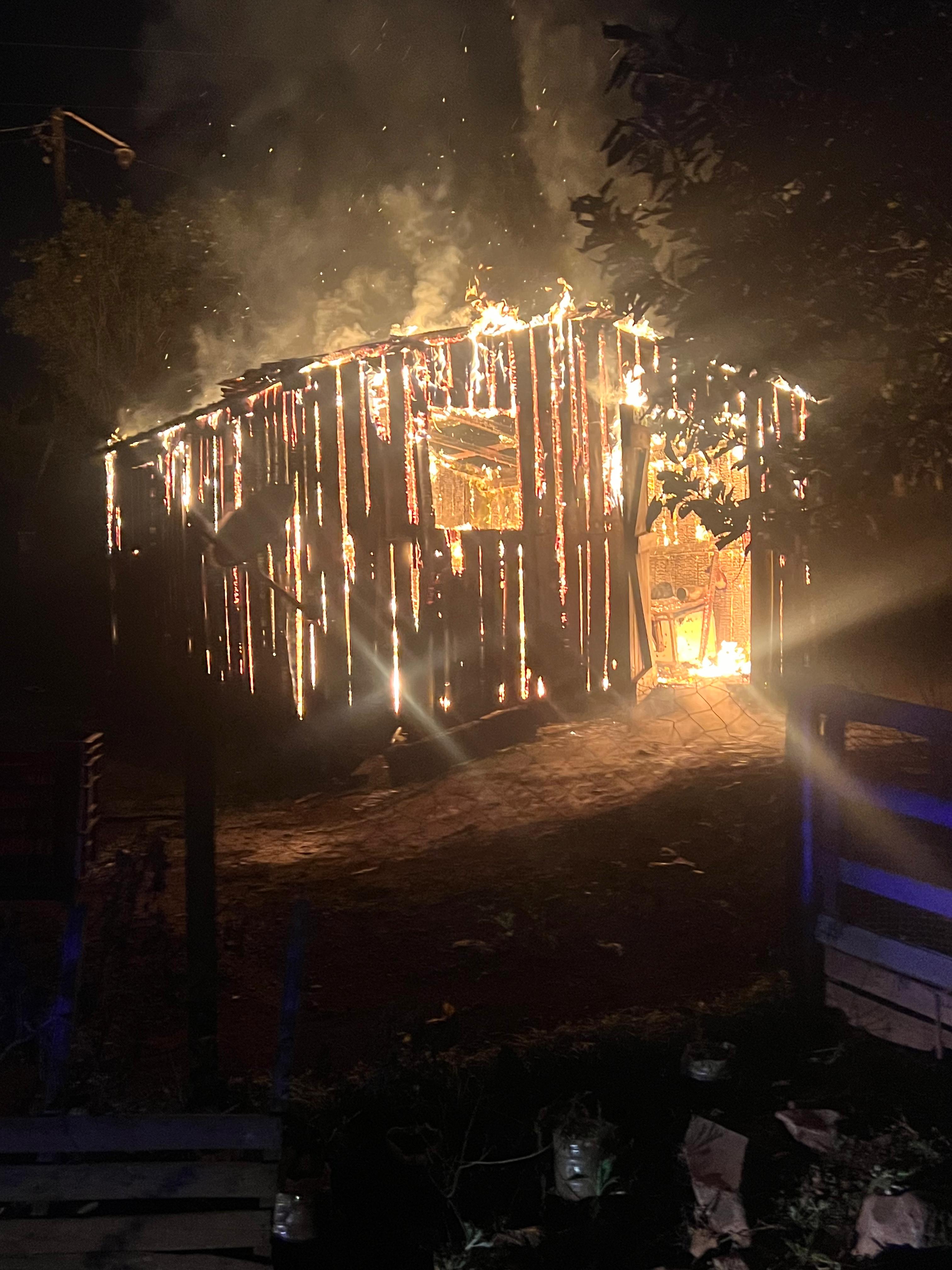 Un hombre de 73 años sufrió graves quemaduras en un incendio en Campo Grande